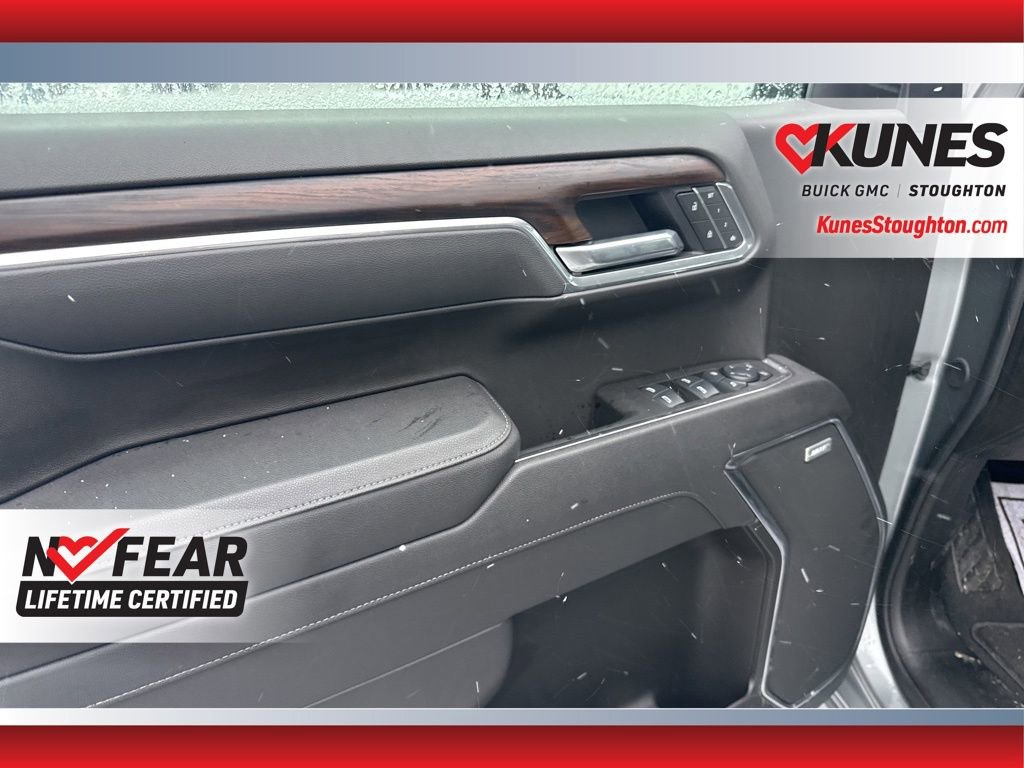 Used 2025 GMC Sierra 1500 SLT w/ SLT Convenience Package image 19