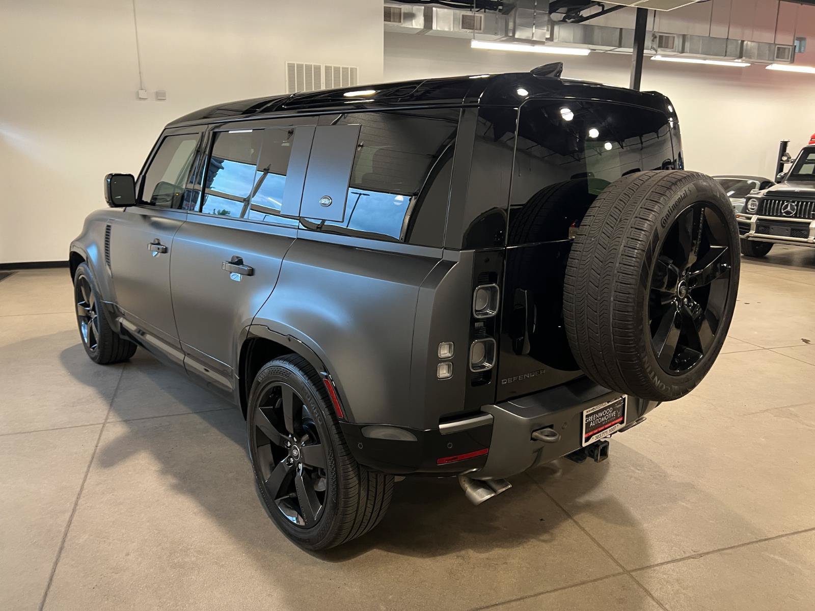 Used 2023 Land Rover Defender 110 Carpathian Edition AWD/4WD image 5