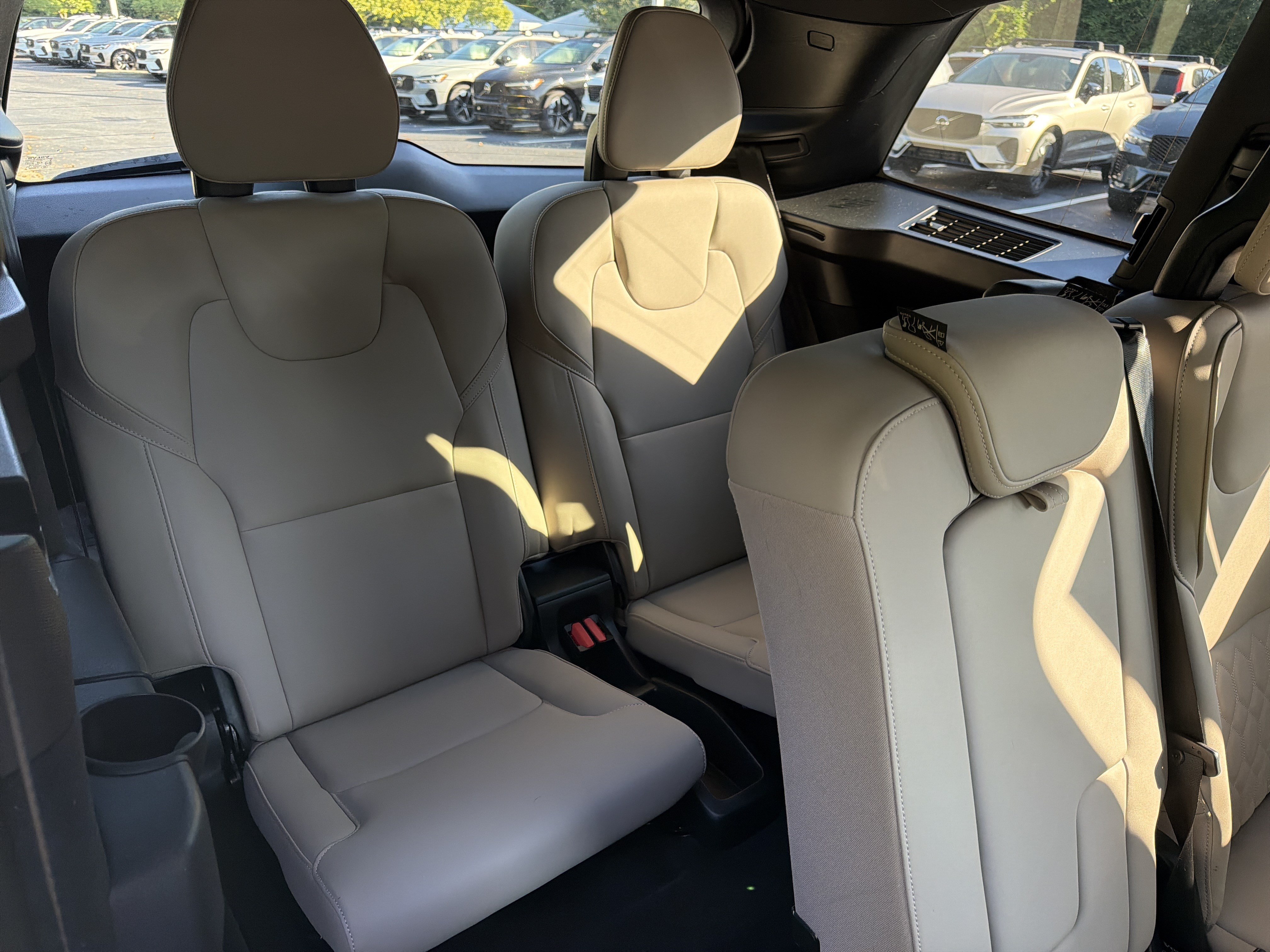 Certified 2026 Volvo XC90 B6 Plus AWD/4WD image 15