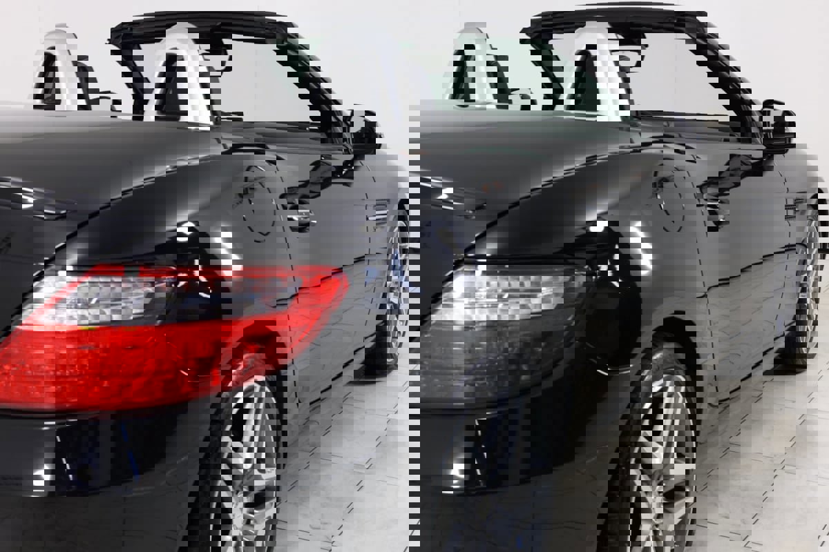 Used 2014 Mercedes-Benz SLK 250 image 45