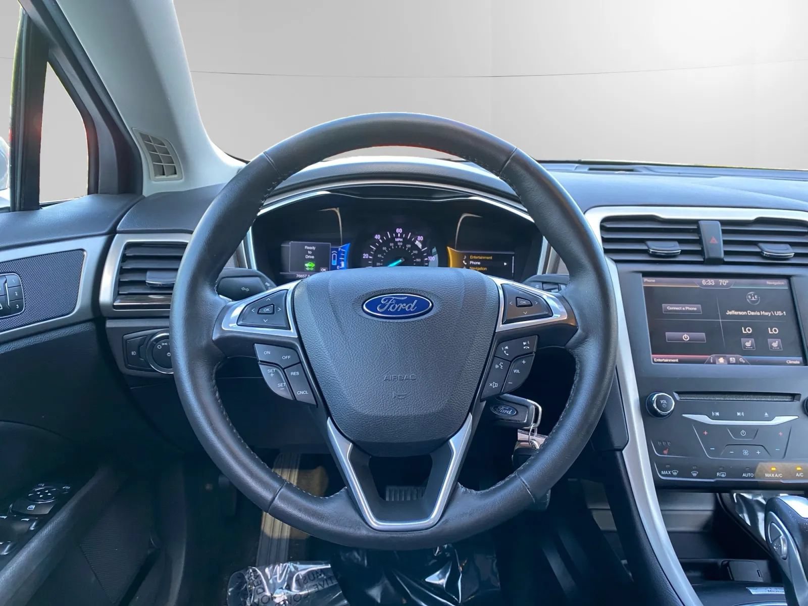 Used 2013 Ford Fusion Energi SE FWD image 36
