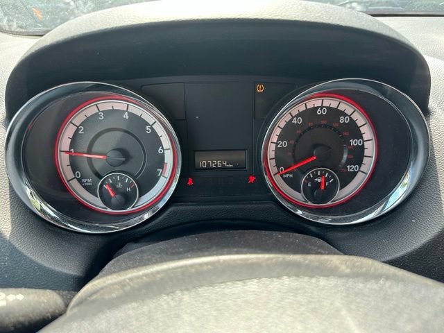 Used 2017 Dodge Grand Caravan SE FWD image 19