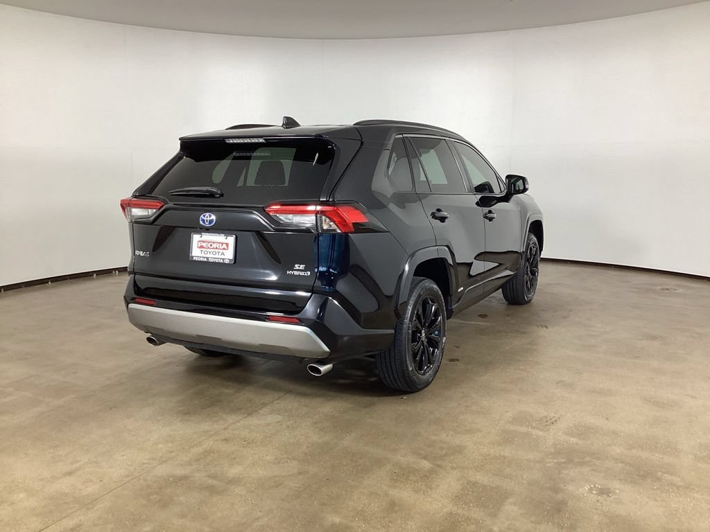 Used 2023 Toyota RAV4 SE AWD/4WD image 6