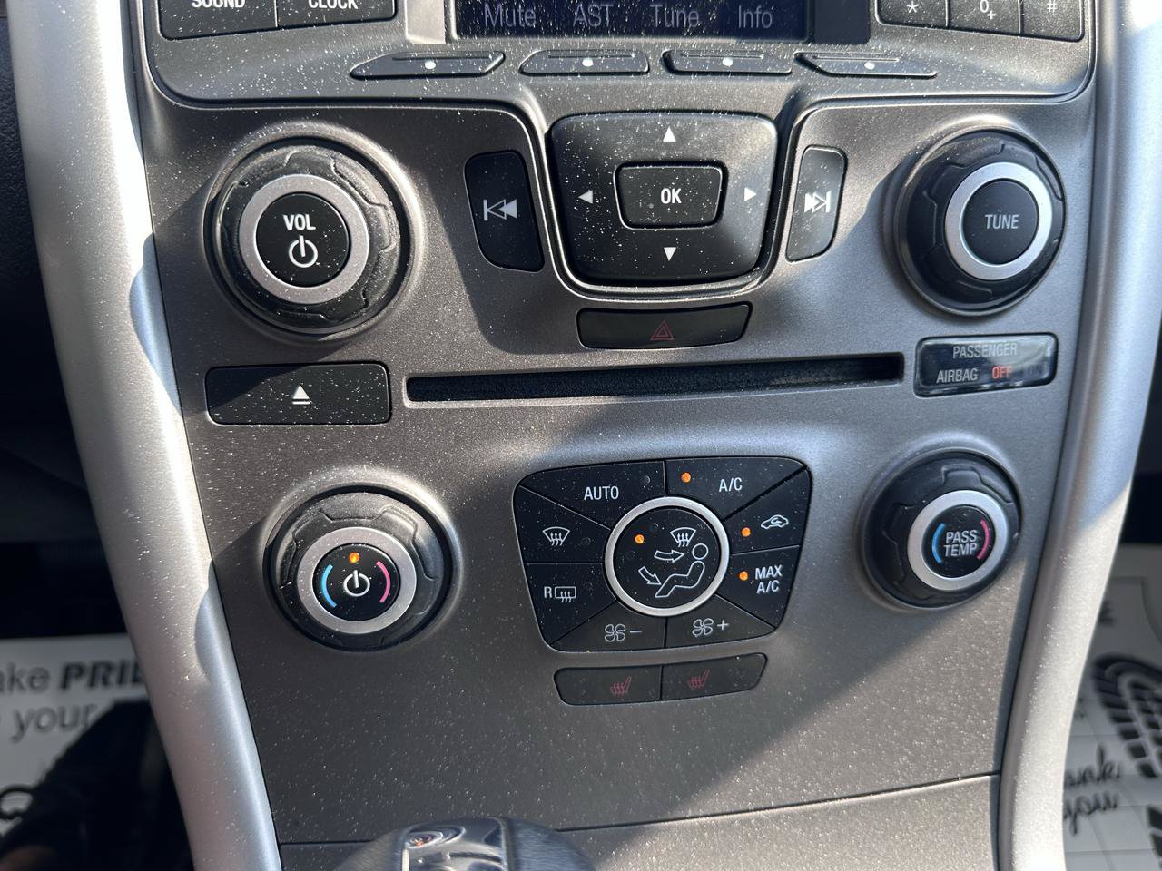 Used 2013 Ford Edge SEL FWD image 29