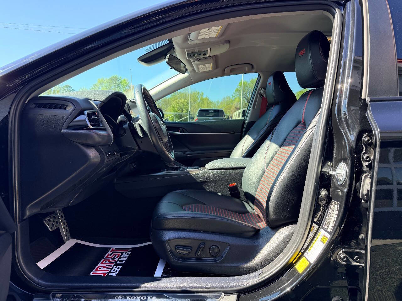 Used 2021 Toyota Camry TRD w/ TRD Package w/JBL Audio image 14