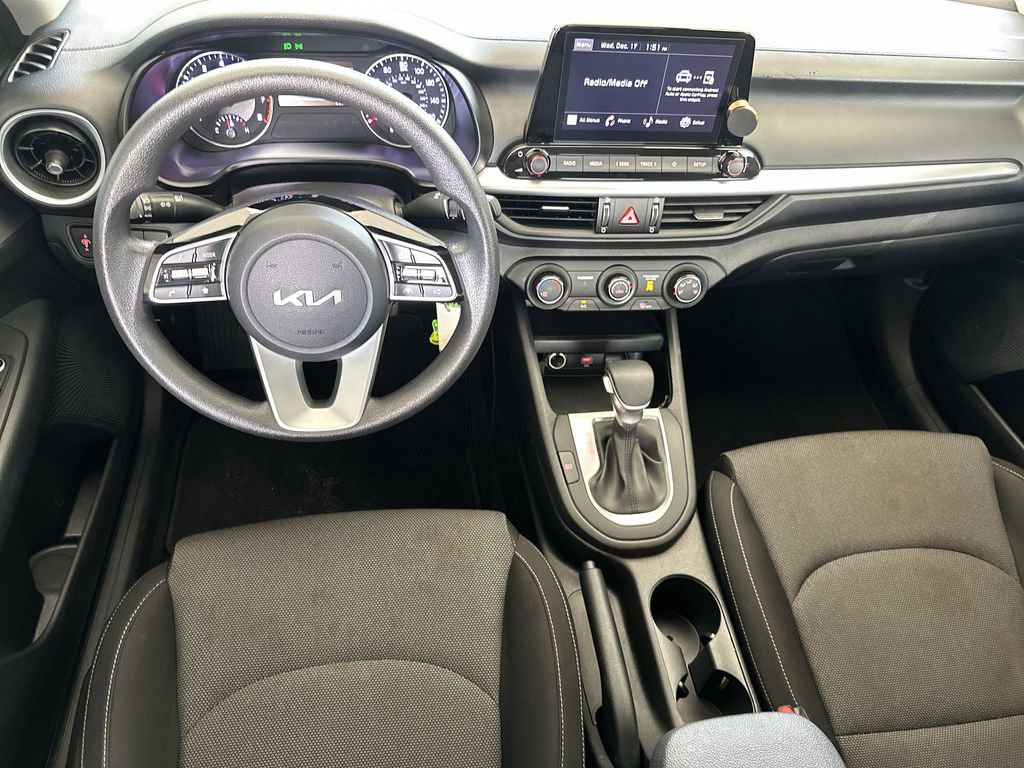 Used 2023 Kia Forte LXS w/ LXS Technology Package image 15