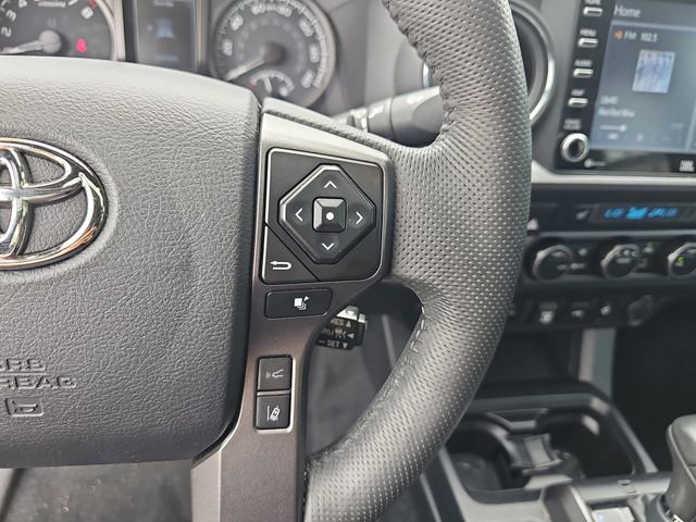 Used 2023 Toyota Tacoma TRD Sport w/ TRD Premium Sport Package AWD/4WD image 18