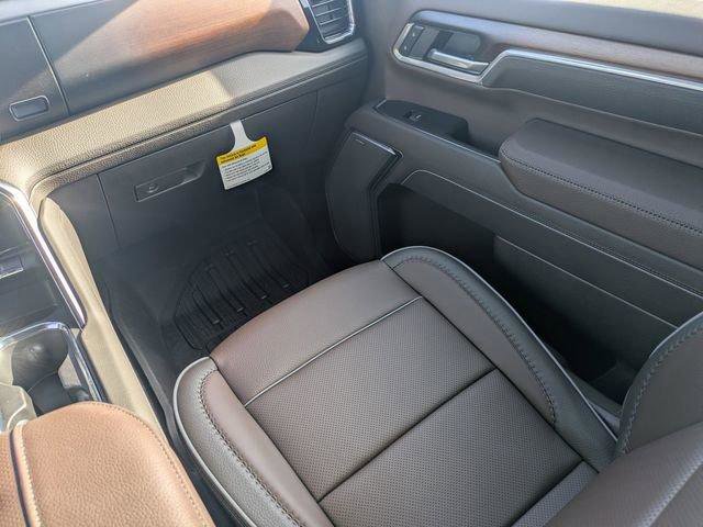 New 2026 GMC Sierra 2500 Denali w/ Denali Reserve Package image 19