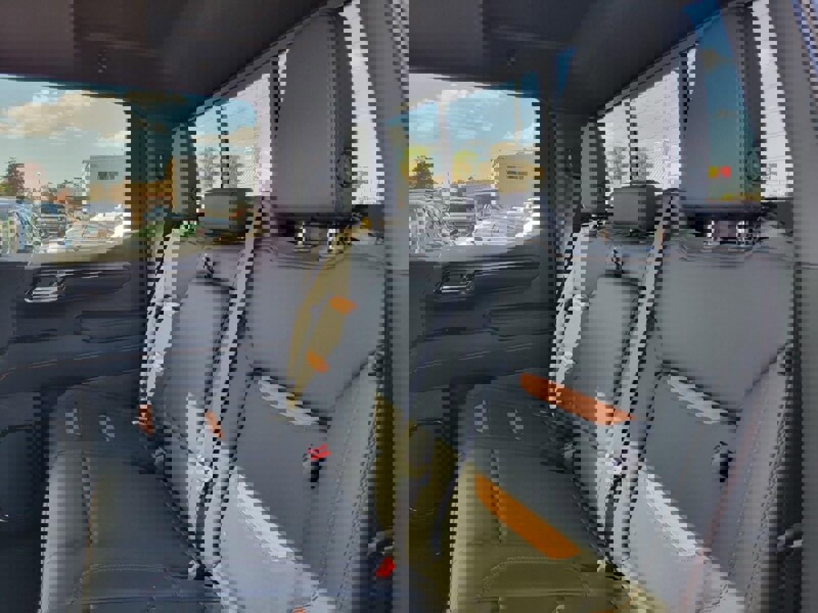 New 2026 GMC Sierra 1500 AT4 w/ AT4 Premium Package image 28