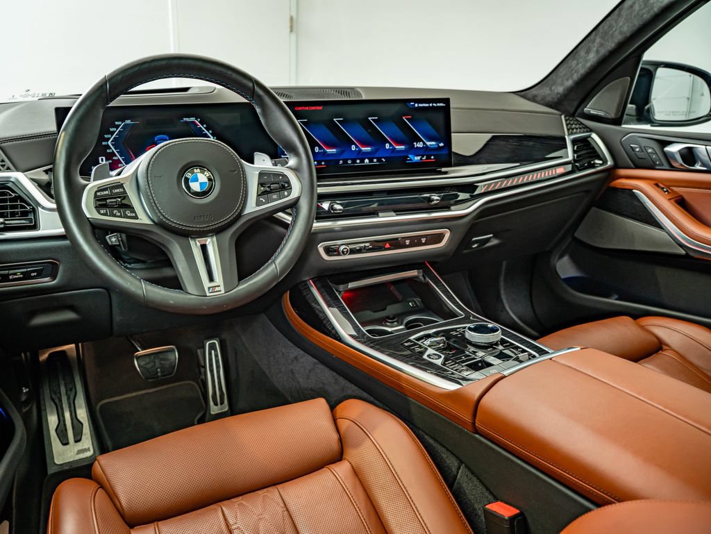 Used 2026 BMW X7 M60i AWD/4WD image 31
