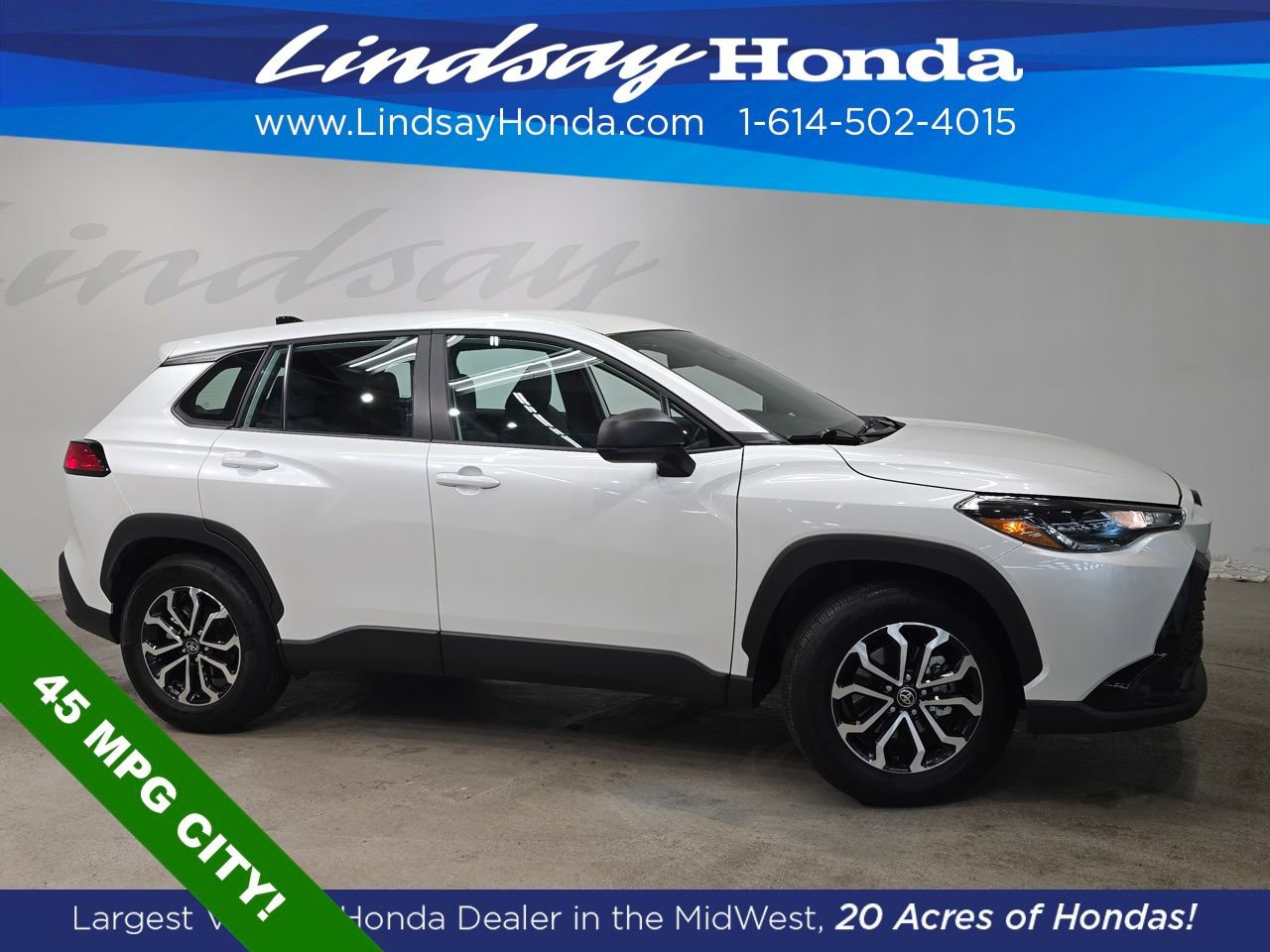 Used 2025 Toyota Corolla Cross S image 3