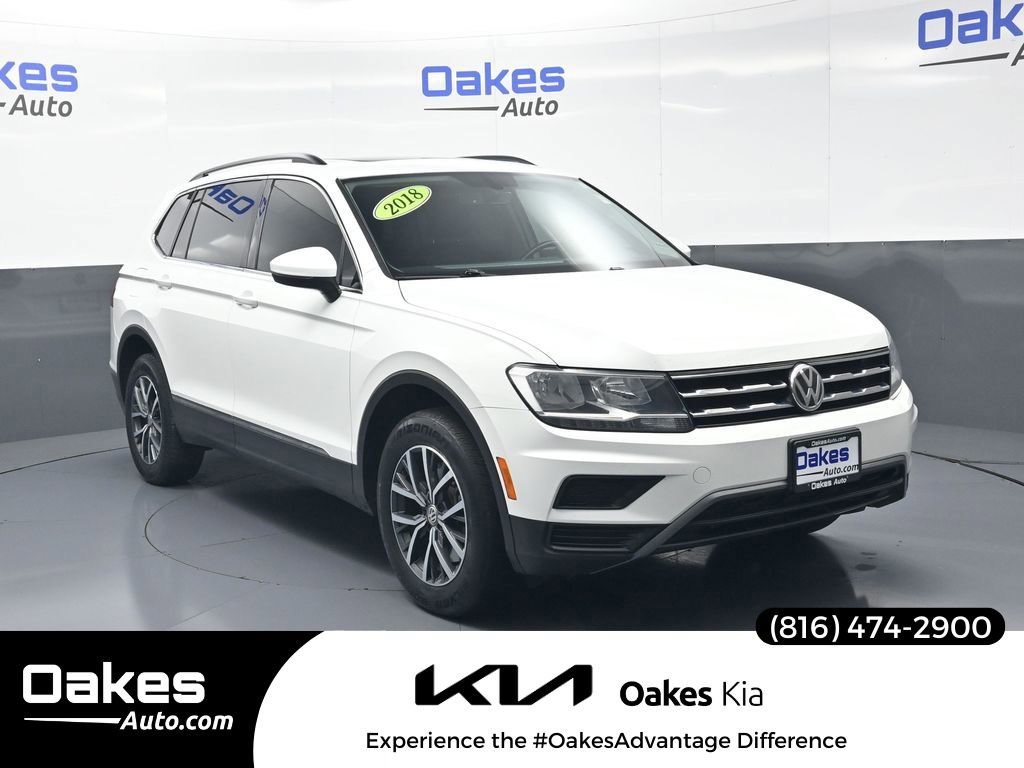 Used 2018 Volkswagen Tiguan SE w/ Panoramic Sunroof Package