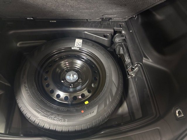 New 2025 Jeep Grand Cherokee Limited w/ Black Appearance Package image 6