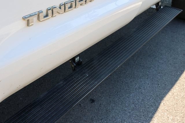 Used 2019 Toyota Tundra SR5 w/ SR5 Upgrade Package AWD/4WD image 9