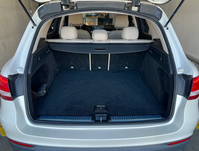 Used 2016 Mercedes-Benz GLC 300 image 17