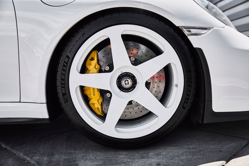 Used 2018 Porsche 911 GT3 RWD image 23