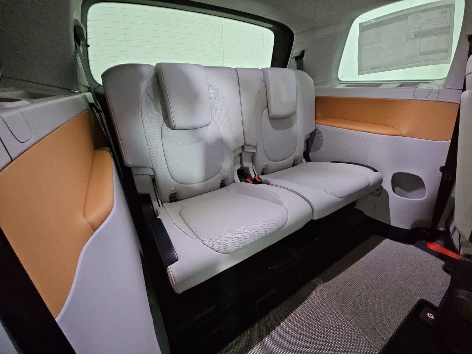 New 2025 Volkswagen ID. Buzz Pro S Plus AWD/4WD image 39
