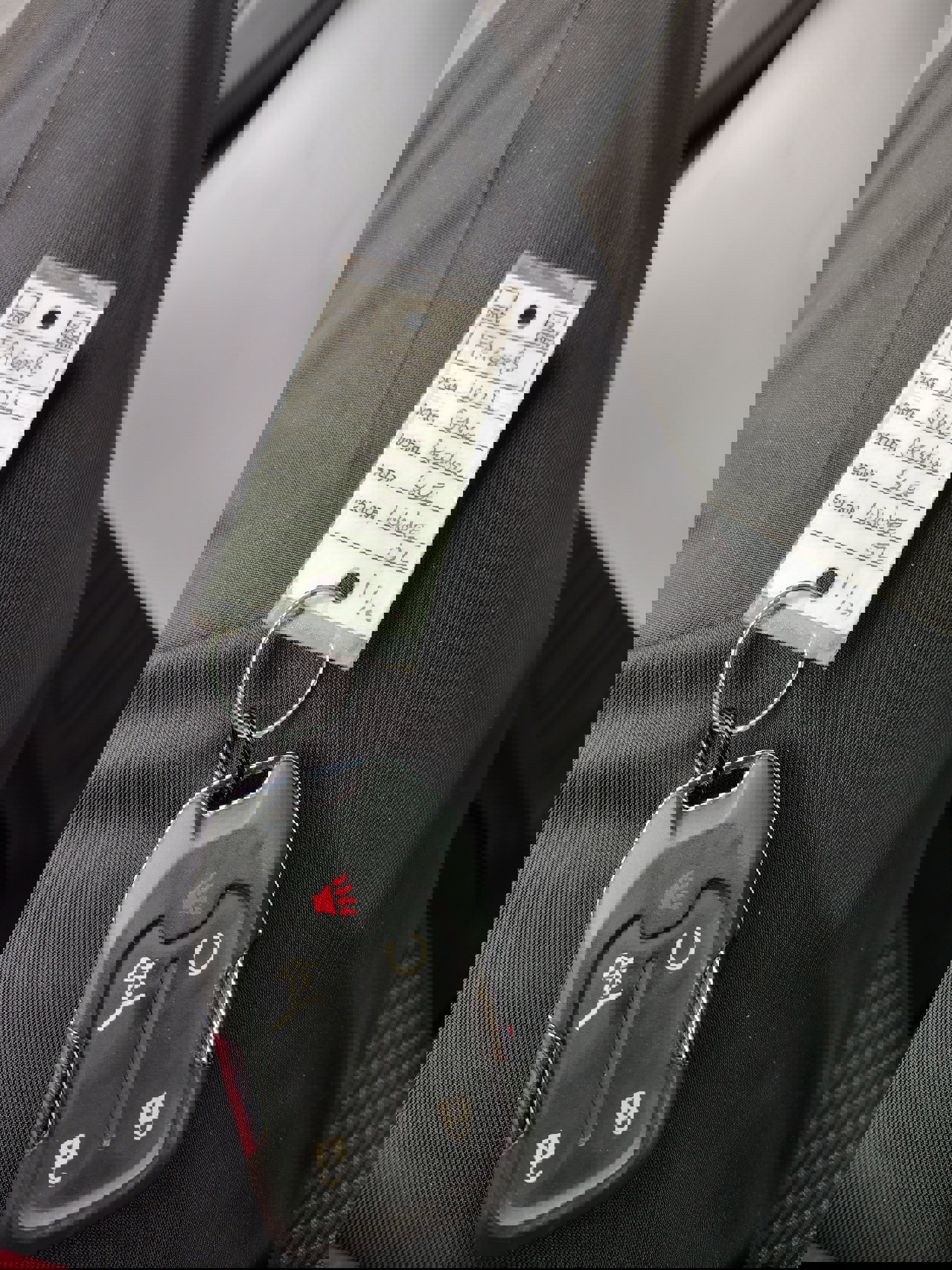 Used 2023 GMC Acadia SLE w/ Driver Convenience Package image 36