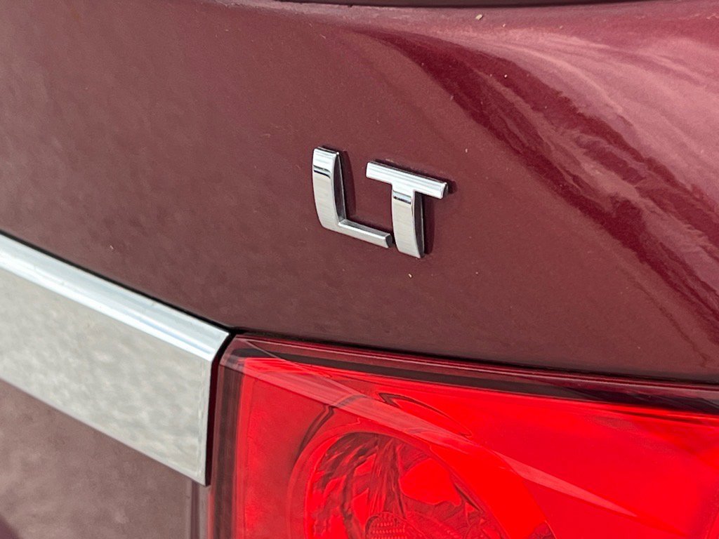 Used 2015 Chevrolet Cruze LT w/ RS Package image 21