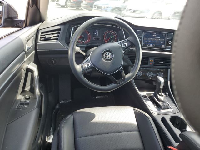 Used 2021 Volkswagen Jetta SE FWD image 10