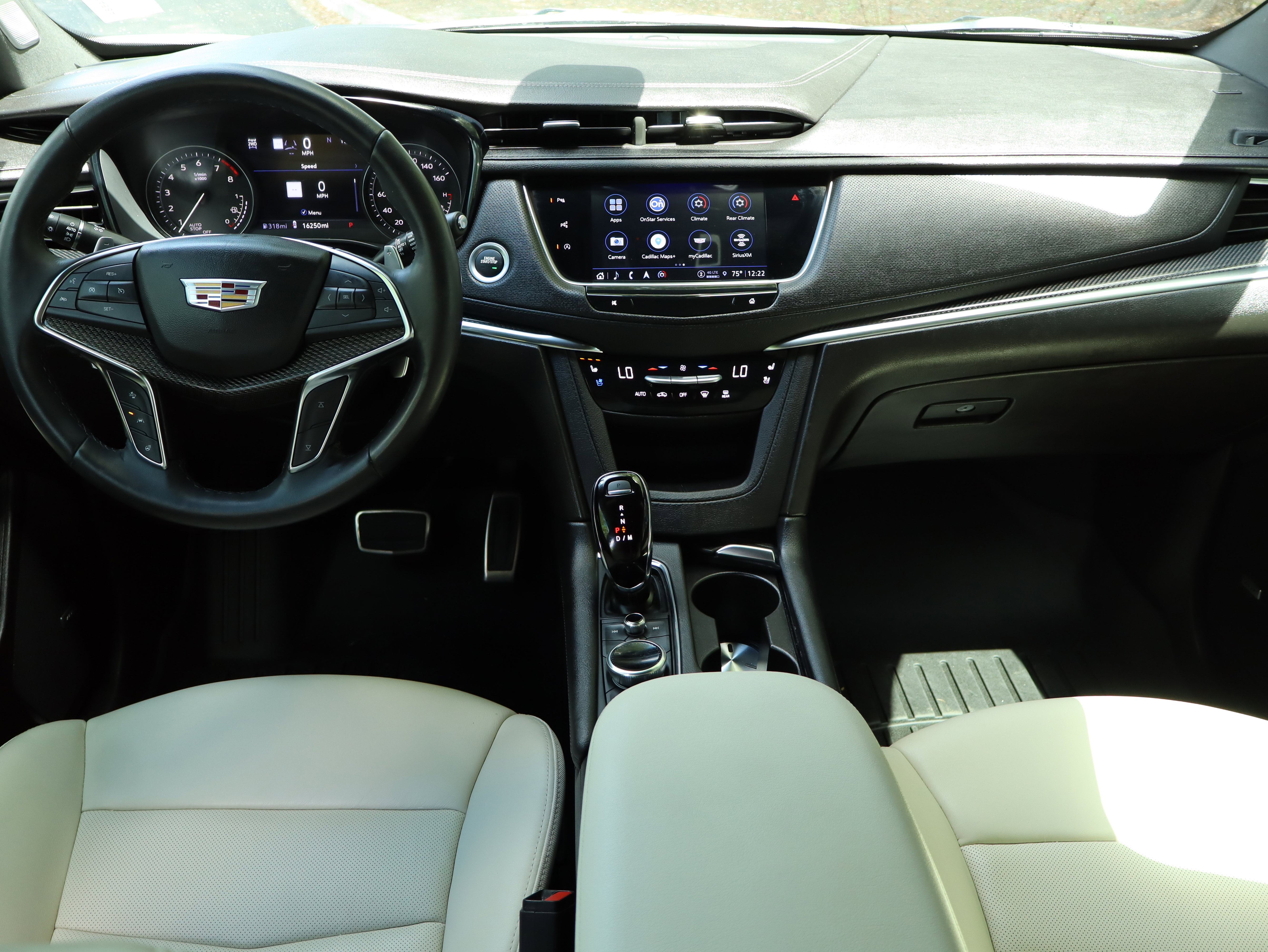 Used 2023 Cadillac XT5 Sportv w/ Technology Package image 24