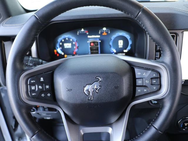Used 2025 Ford Bronco Badlands AWD/4WD image 26
