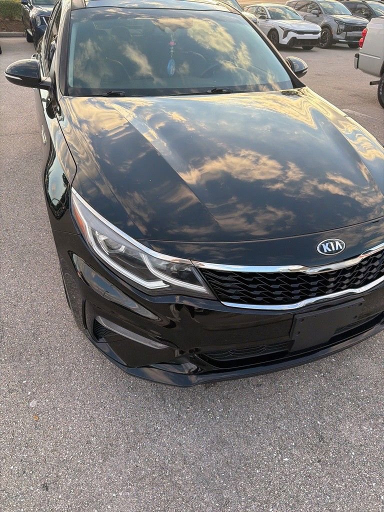 Used 2019 Kia Optima EX w/ EX Premium Package image 12