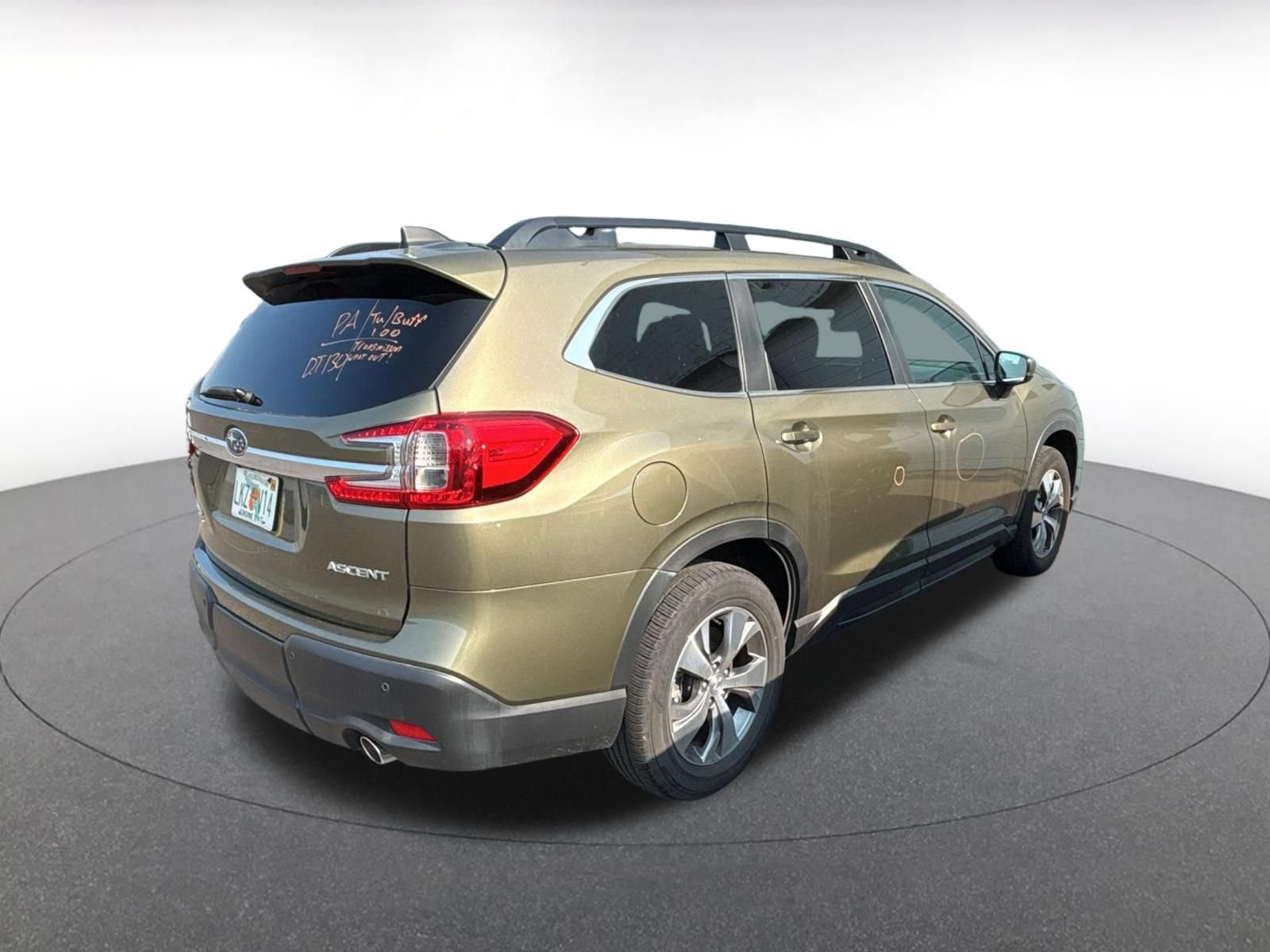 Used 2024 Subaru Ascent Premium w/ Convenience Package AWD/4WD image 10