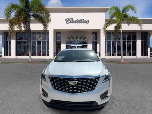 Certified 2023 Cadillac XT5 Luxury w/ LPO, Floor Liner Package image 4
