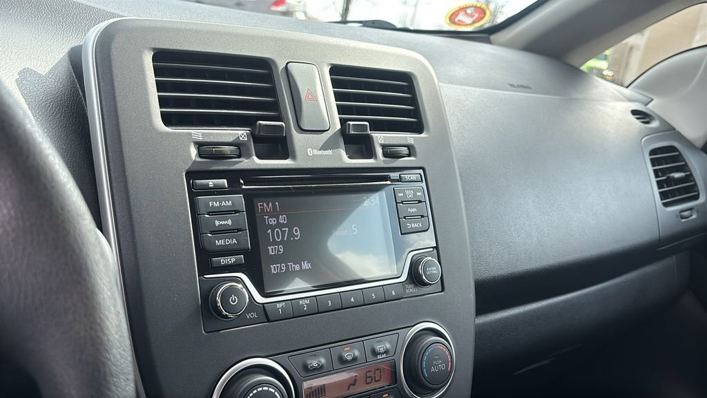 Used 2017 Nissan Leaf S image 20