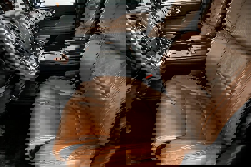 Used 2019 Lincoln Navigator Reserve image 18