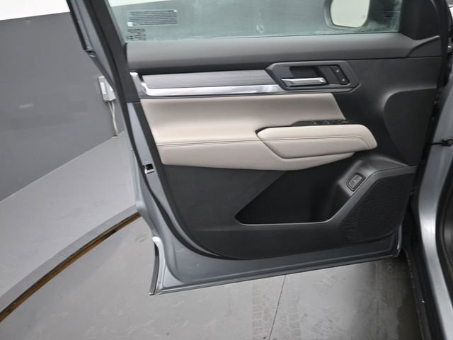 Used 2026 GMC Terrain Elevation w/ Elevation Premium Package image 12