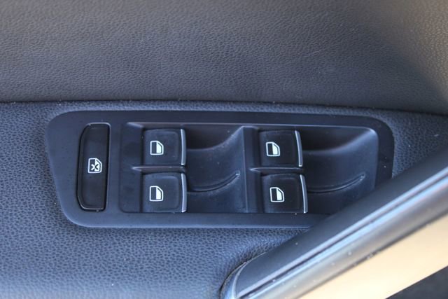 Used 2015 Volkswagen GTI S FWD image 11