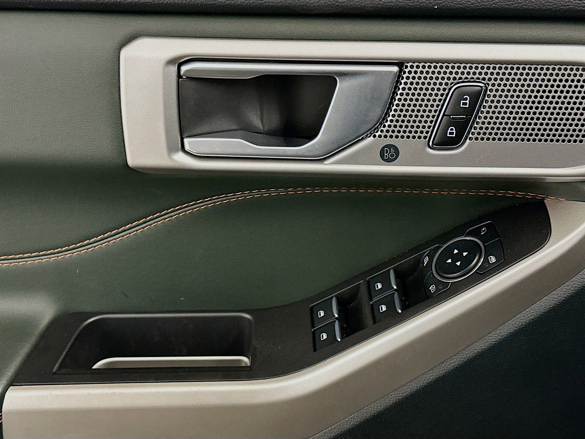 Used 2023 Ford Explorer Timberline w/ Timberline Technology Package image 15