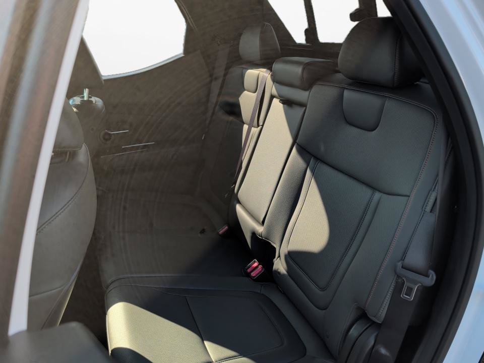 Used 2025 Hyundai Santa Cruz Limited AWD/4WD image 12
