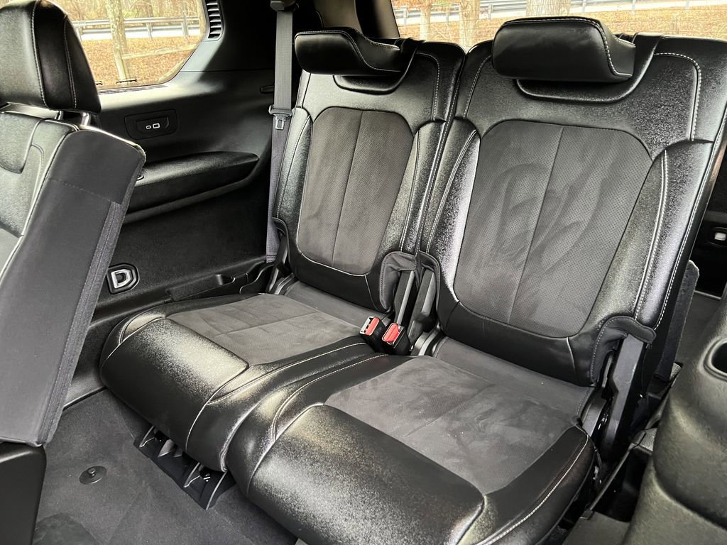 Certified 2024 Jeep Grand Cherokee L Laredo AWD/4WD image 18