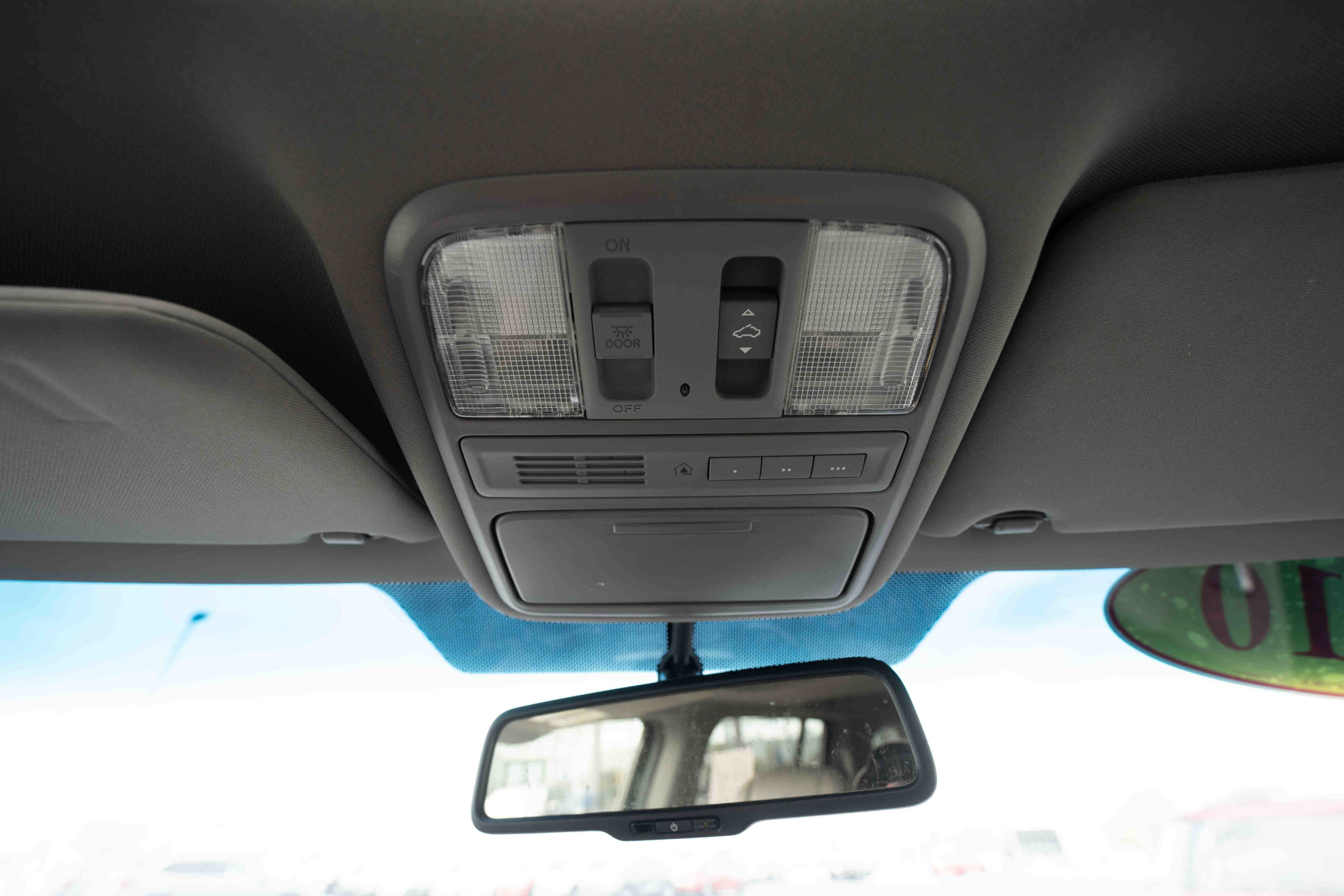 Used 2010 Honda Pilot EX-L image 18