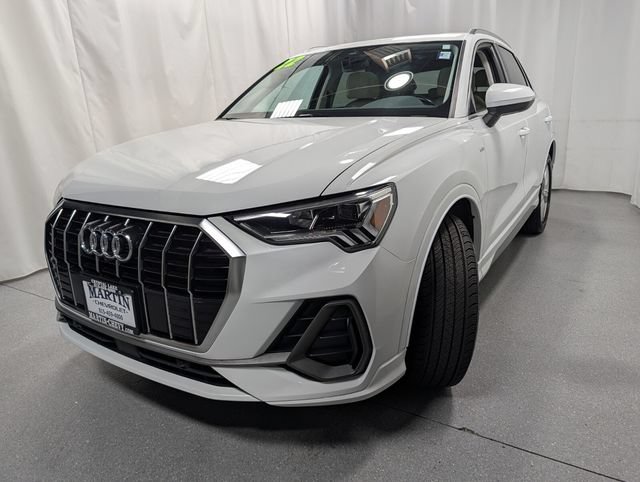 Used 2022 Audi Q3 2.0T Premium Plus w/ Premium Plus Package AWD/4WD image 8