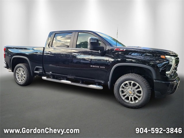 New 2025 Chevrolet Silverado 2500 LT w/ Z71 Chrome Sport Edition image 7