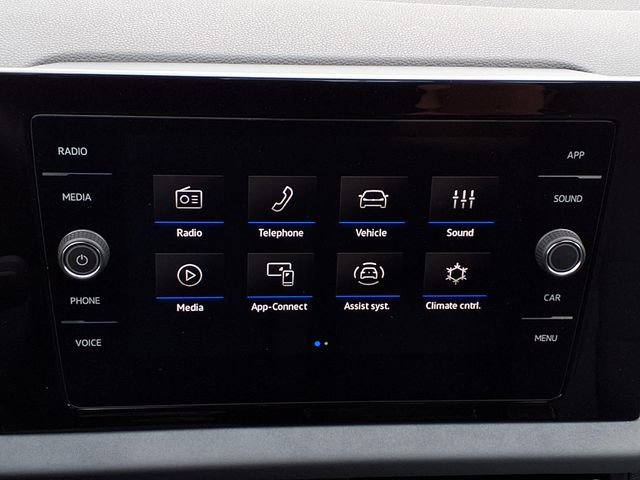 Used 2026 Volkswagen Jetta SE FWD image 13