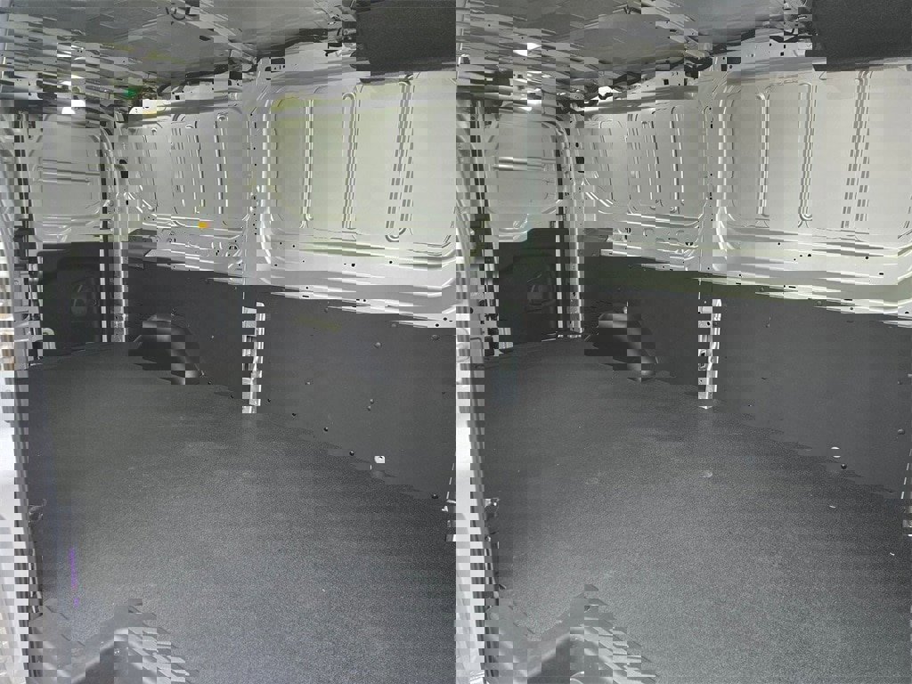 Used 2023 Ford E-Transit Low Roof image 11
