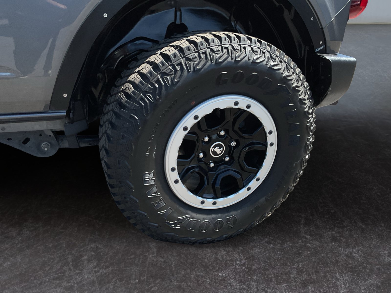 Used 2021 Ford Bronco Big Bend w/ Sasquatch Package AWD/4WD image 9