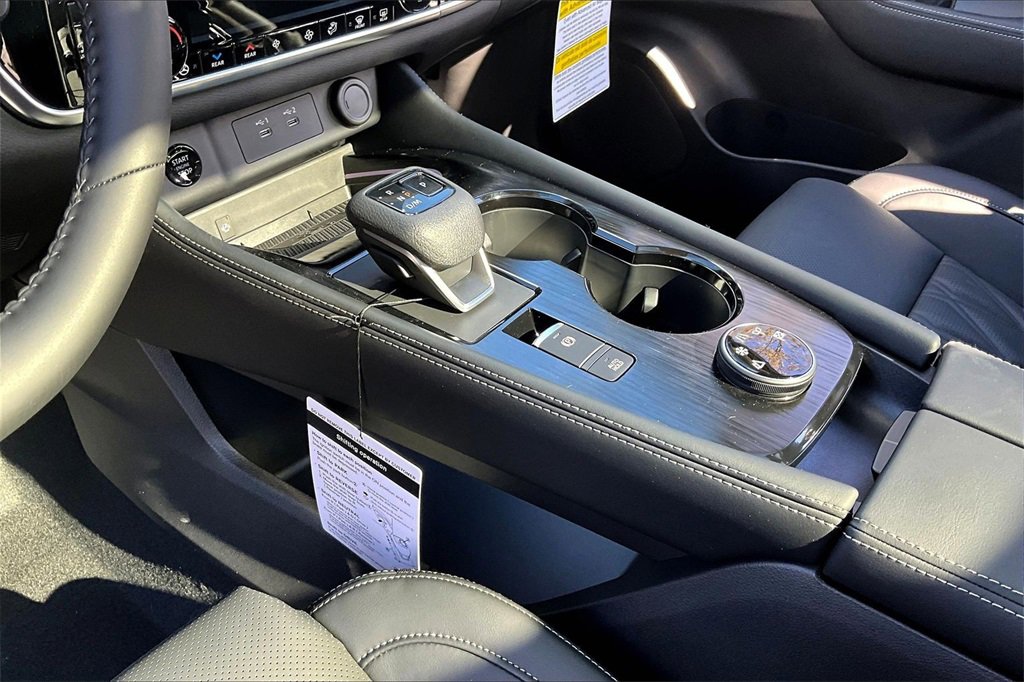 New 2026 Nissan Rogue Platinum image 25