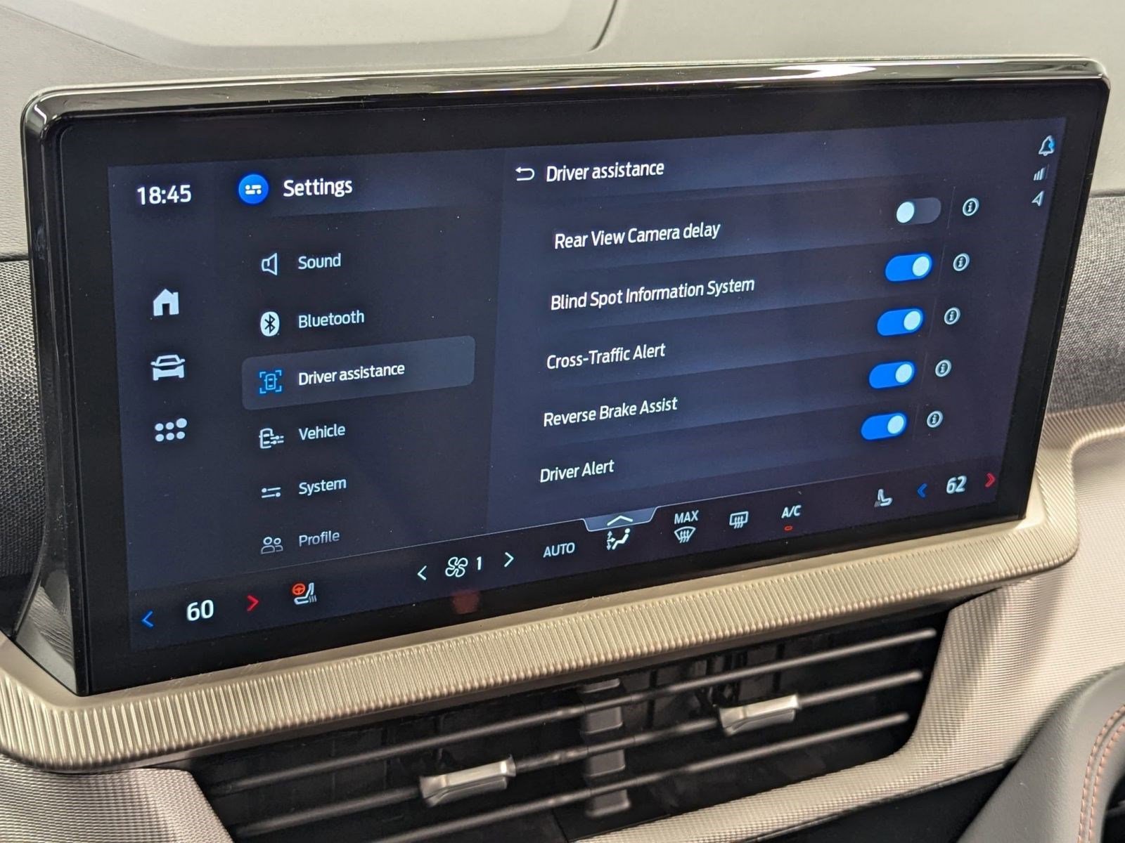 New 2026 Ford Explorer Active w/ Active Comfort Package image 31