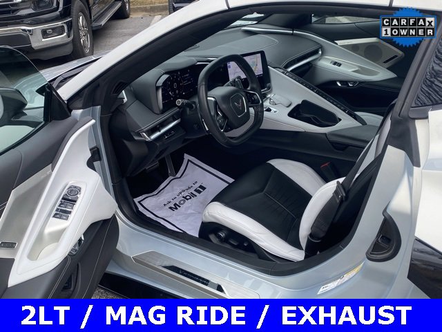 Used 2021 Chevrolet Corvette Stingray Preferred Conv w/ 2LT image 19