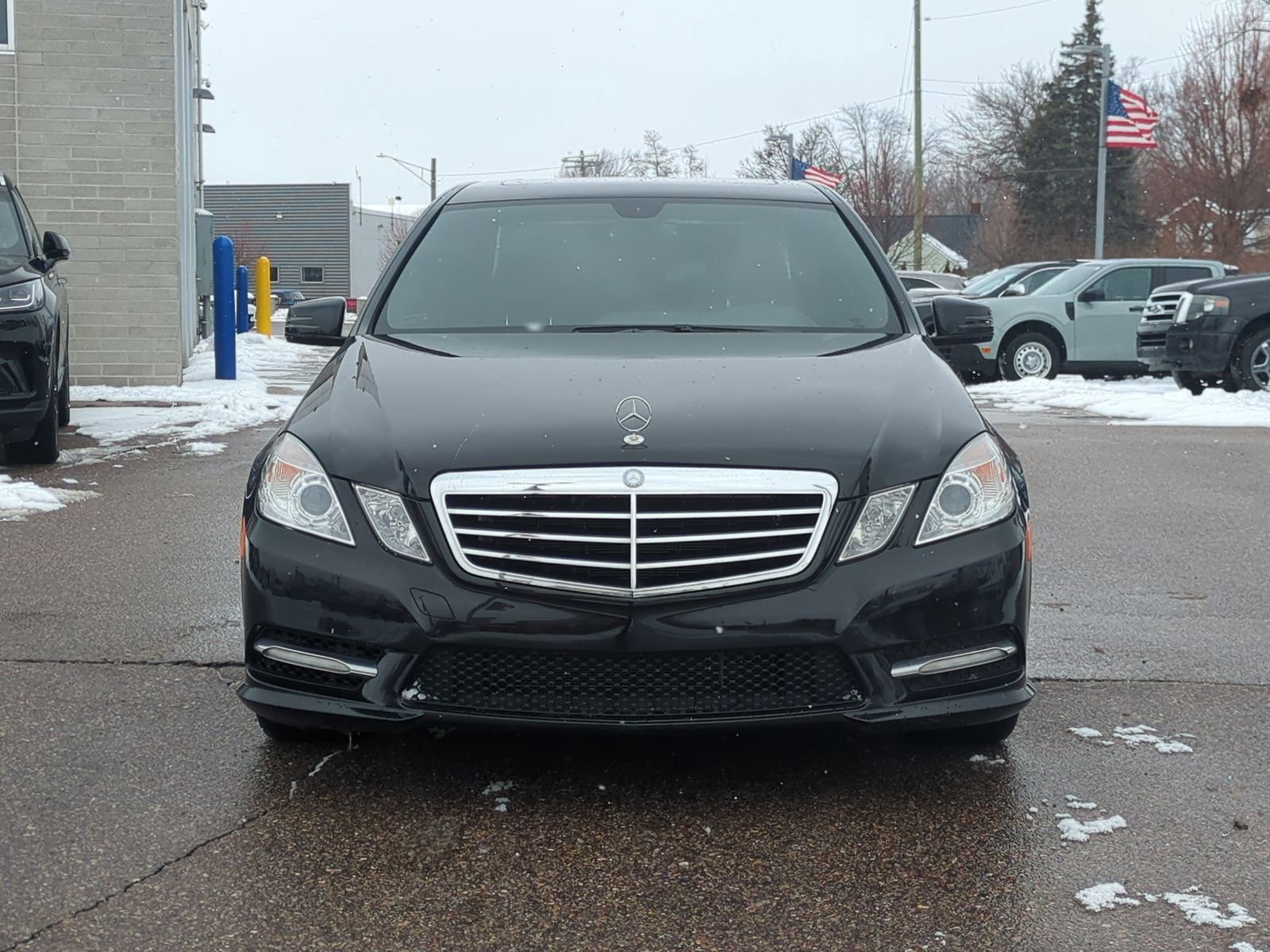 Used 2012 Mercedes-Benz E 350 4MATIC Sedan image 19