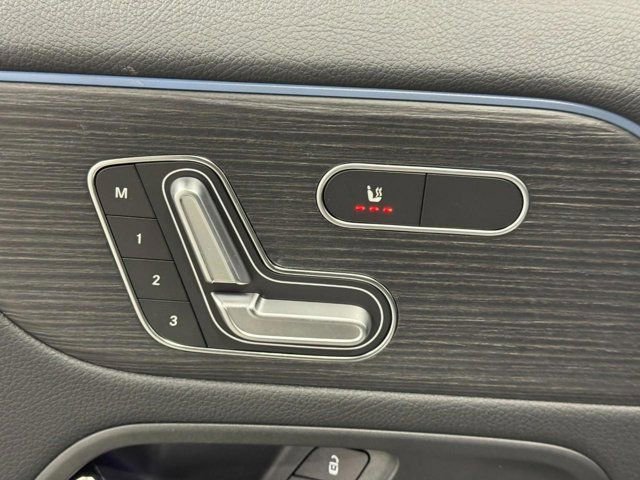 New 2026 Mercedes-Benz GLA 250 4MATIC image 27