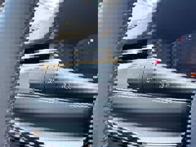 Certified 2024 Jeep Compass Limited w/ High Altitude Package image 32