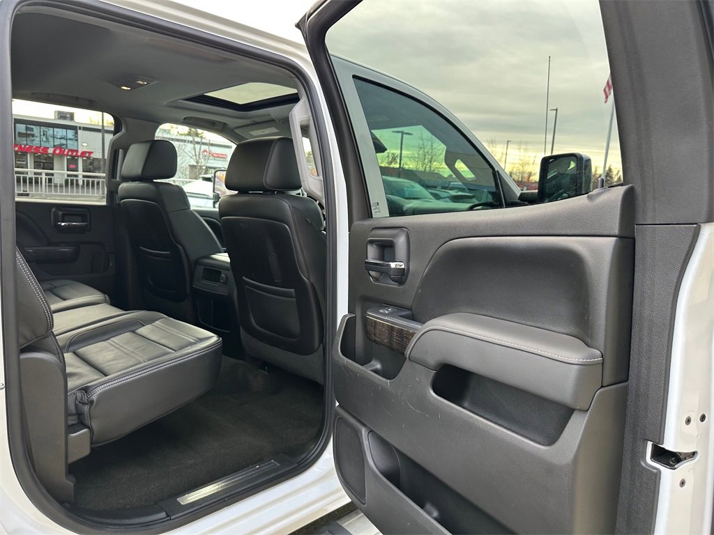 Used 2015 GMC Sierra 3500 Denali w/ Duramax Plus Package image 14