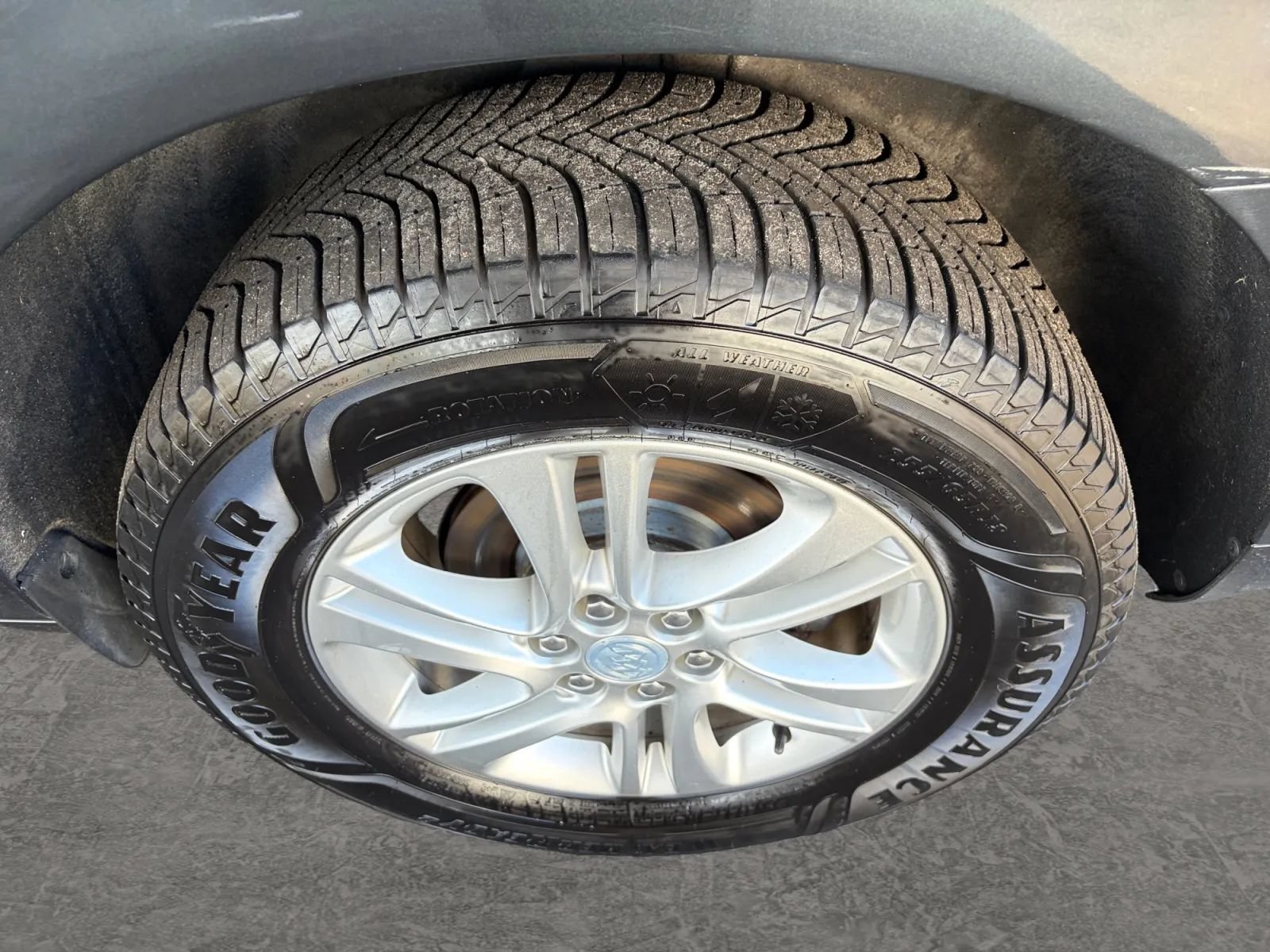 Used 2019 Buick Enclave Essence w/ Trailering Package, 5000 lbs. AWD/4WD image 45
